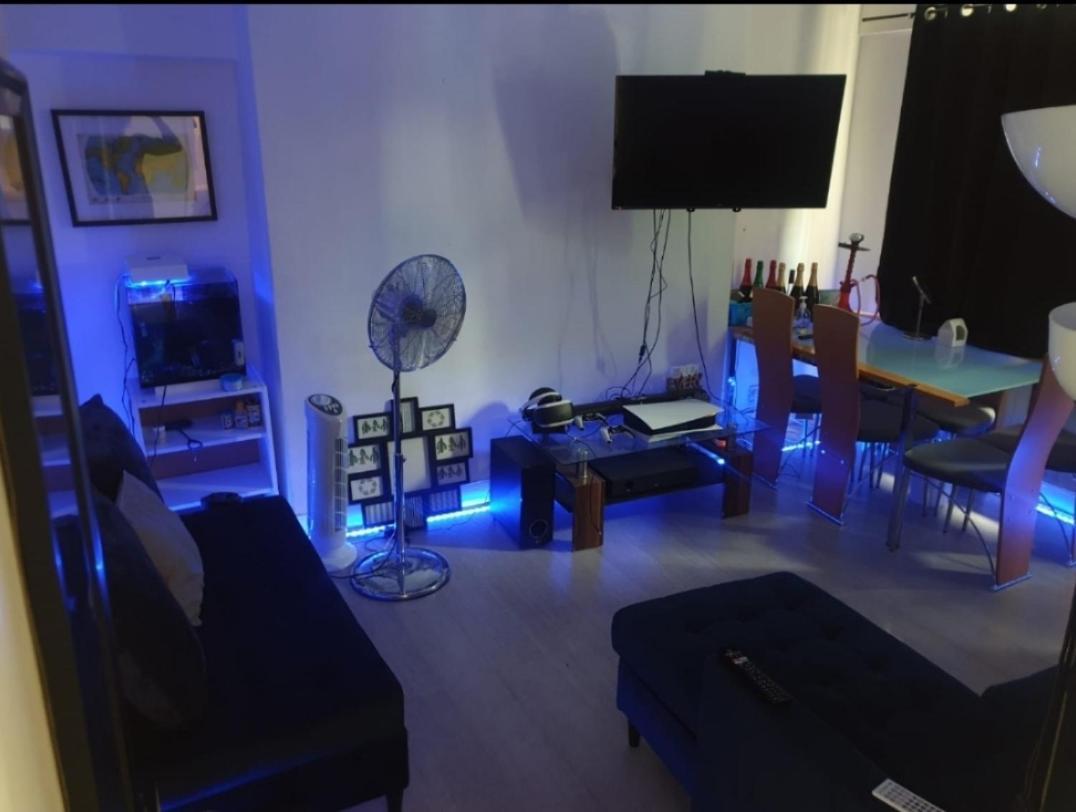 לונדון Lovely 1 Bedroom Apartment 5 Mins From Shorditch מראה חיצוני תמונה