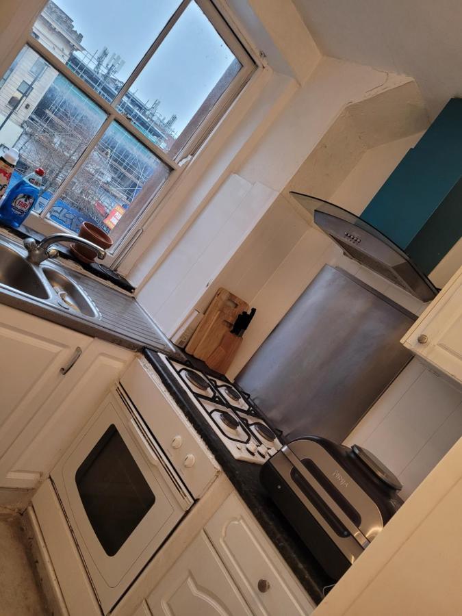 לונדון Lovely 1 Bedroom Apartment 5 Mins From Shorditch מראה חיצוני תמונה
